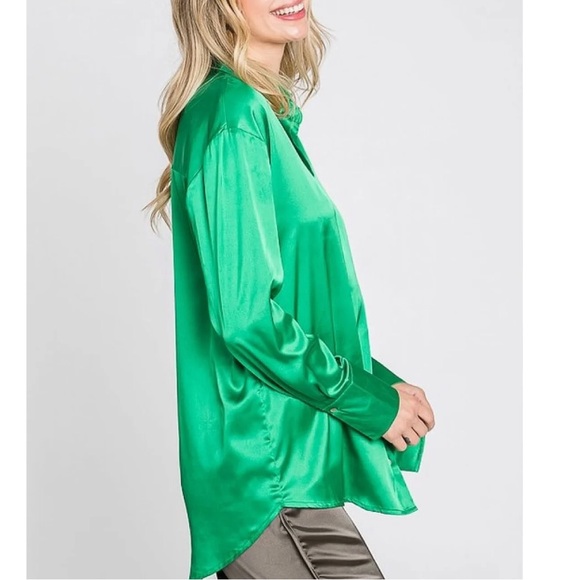 Misguided oversized button up size 10 - Picture 2 of 10